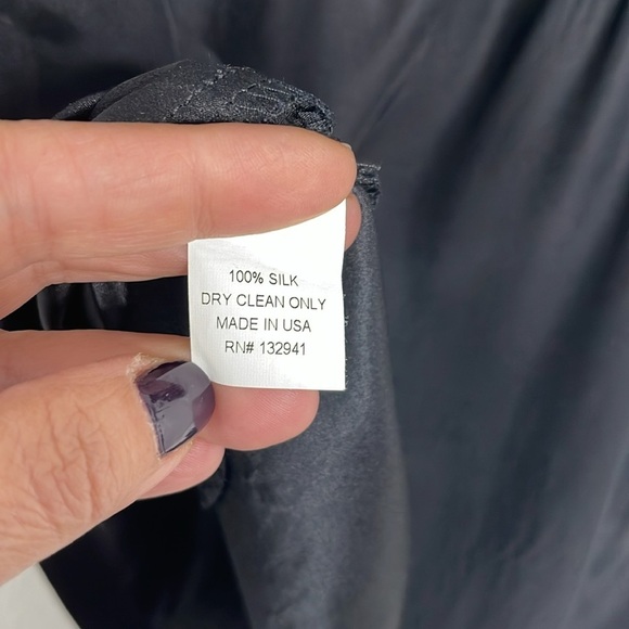 Amanda Uprichard 100% Silk Black Shorts Romper Size Large - Picture 9 of 9